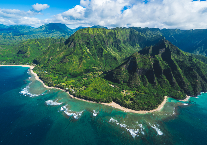 Stunning aerial view of Hawaii Island, showcasing its scenic beauty and natural landscapes
