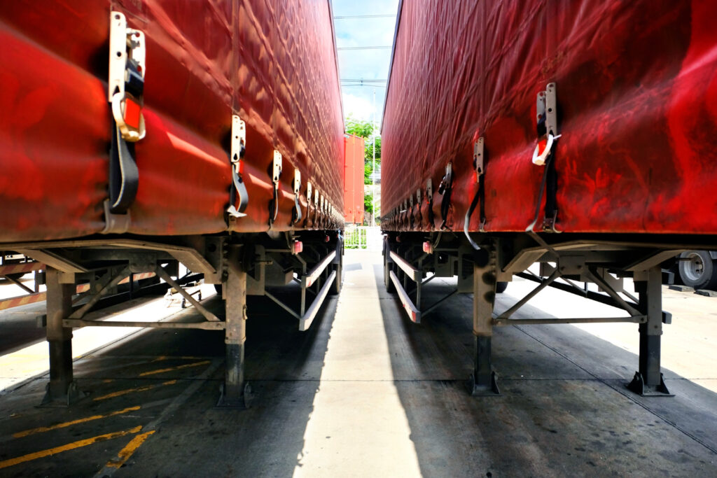 enclosed car transport